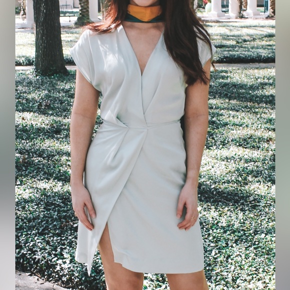 & Other Stories Mint Green Wrap Dress Size 0 - WORN ONCE - Picture 2 of 11